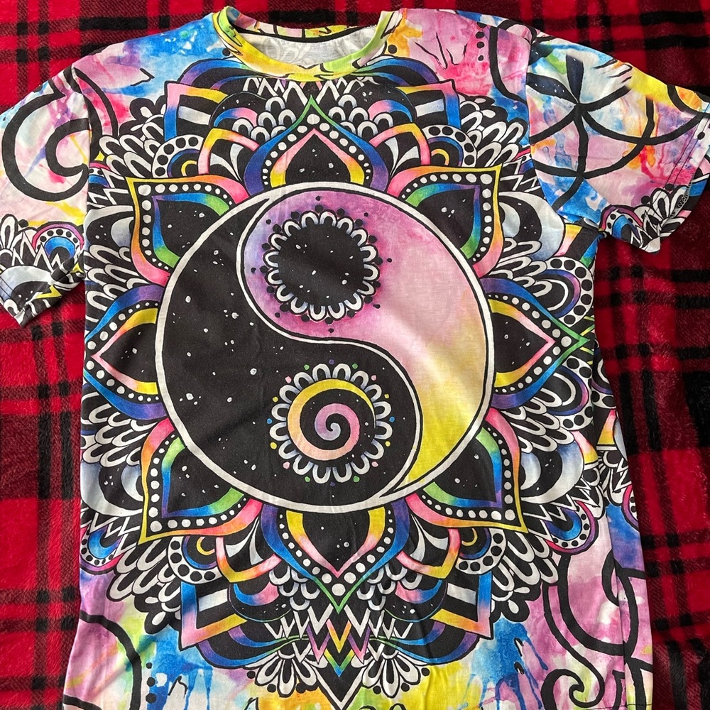 Women’s Large Shirt